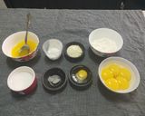Foto langkah ke 1 dari resep Tiger skin Roll cake.