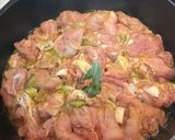 Foto del paso 1 de la receta: Muslos de pollo especiados a la cerveza.🍗💯#revistacookpad