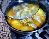 Foto del paso 7 de la receta Guiso de marinero en cazuela con patatas y alguna que otra cosa