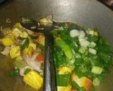 Foto langkah ke 3 dari resep Oseng Cumi Asin & Tahu.