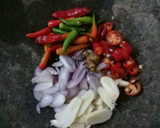 Foto langkah ke 1 dari resep 54) Sambal Oncom Kering.