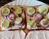 A picture of step 4 of Curd Cucumber Sandwich.