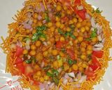 A picture of step 5 of Ragda Chaat.