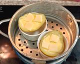 Foto langkah ke 3 dari resep Telur Kukus Dalam Kentang.