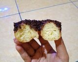 Foto langkah ke 6 dari resep Donat simpel tanpa kentang 🍩😊.