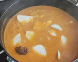 Foto del paso 6 de la receta: Cazuela de rape, gambas y almejas con patatas