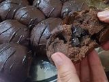 خلية نحل بالشوكولاتة حاجه كده غرقانه شوكولاته 😋