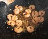 Garnélás zöldséges soba tészta recept fázis 2 fotója