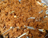 A picture of step 3 of Chicken floss.