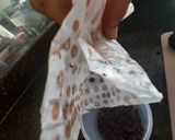 A picture of step 6 of Choco chips.