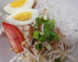Foto langkah ke 7 dari resep Soto Ayam Lamongan (Kuah Bening).
