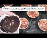 Une image de l'étape 9 de Minis Crumble Pommes 🍏 Caramel beurre salé Chocolat 🍫.