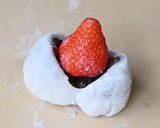 Foto del paso 9 de la receta: Daifuku de fresa al microondas (いちご大福) 🍡🍓【Dulce japonés】