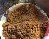 A picture of step 1 of Choco-tahini energy balls - vegan.