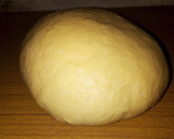 Foto del paso 3 de la receta: Facturas de crema pastelera y membrillo (pan de leche)