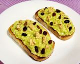 A picture of step 4 of Avocado and Ricotta Toasts for Breakfast.