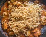 Foto del paso 3 de la receta: Pasta con mejillones express 🍝