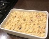 A picture of step 7 of Apple & berry crumble.