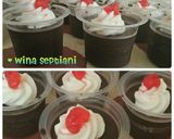 Foto langkah ke 7 dari resep Puding Black Forest Cup.