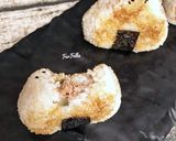 صورة لخطوة 8 من وصفة أرز بالتونة 🍙 Onigiri