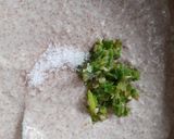 A picture of step 3 of Ragi-Oats Palak Dosa.