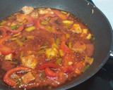 Foto del paso 2 de la receta: Arroz con oreja y pie de cerdo, el arroz típico de la zona