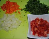 A picture of step 4 of Persian vermicelli soup.