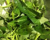 A picture of step 1 of Water Spinach Khichdi.