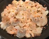 Foto del paso 3 de la receta: Pasta con camarones