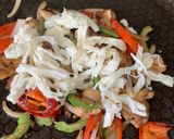 A picture of step 6 of Alambre Chicken Tacos.