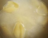 A picture of step 1 of Pasta shells in red sauce.