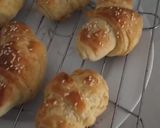 A picture of step 11 of Butter croissants.