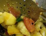 बैंगन आलू की सब्जी (baingan aloo ki sabzi recipe in Hindi) रेसिपी चरण 2 फोटो