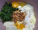 Foto langkah ke 1 dari resep Bola-Bola Tahu Bayam.