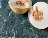 A picture of step 1 of Muskmelon Milkshake.