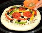 A picture of step 6 of Vegetable Pizza.