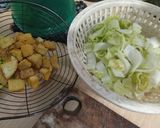Foto langkah ke 1 dari resep Tumis Sawi Putih dan Tahu.
