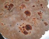 A picture of step 5 of Chana Roti.