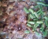 A picture of step 3 of Shinkafa da miyar koda.