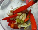 Foto langkah ke 2 dari resep Sambel kering tempe teri KACANG.
