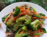 Foto langkah ke 5 dari resep Tumis sayur campur.