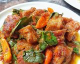 Foto langkah ke 5 dari resep (1.29) Ayam Rica Kemangi.