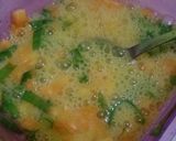 Foto langkah ke 2 dari resep Telur dadar wortel daun pree ^^ simple tasty.