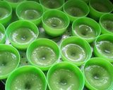Foto langkah ke 2 dari resep Kue Lumpang Tepung Beras.