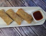 A picture of step 9 of Chicken Spring Roll.