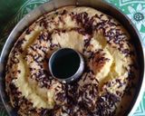 Foto langkah ke 7 dari resep Bluder Cake keju coklat moist poll....