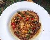 Foto langkah ke 5 dari resep Telur kecap manis pedas.