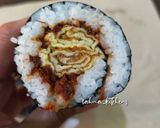 Foto langkah ke 3 dari resep Kimbap isi Telur Abon Ayam_Bekal Sekolah.