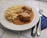 Tejfölös csirkepörkölt recept fázis 7 fotója