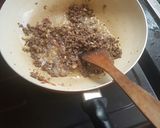 Foto langkah ke 2 dari resep Tumis kangkung daging cincang praktis.